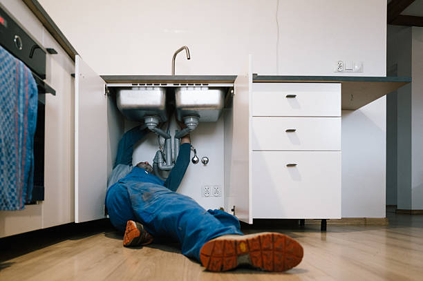 Professional Leak Detection technician working in Richland, SC
